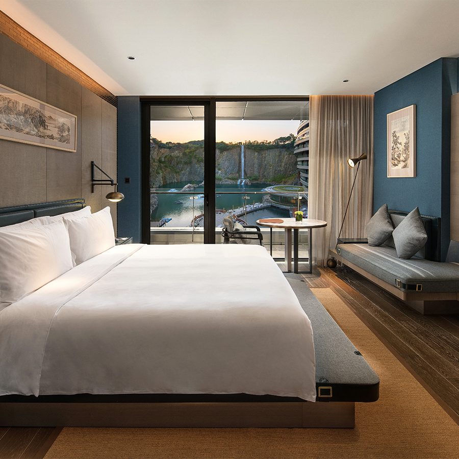 Intercontinental Shanghai Wonderland, an IHG Hotel room interior