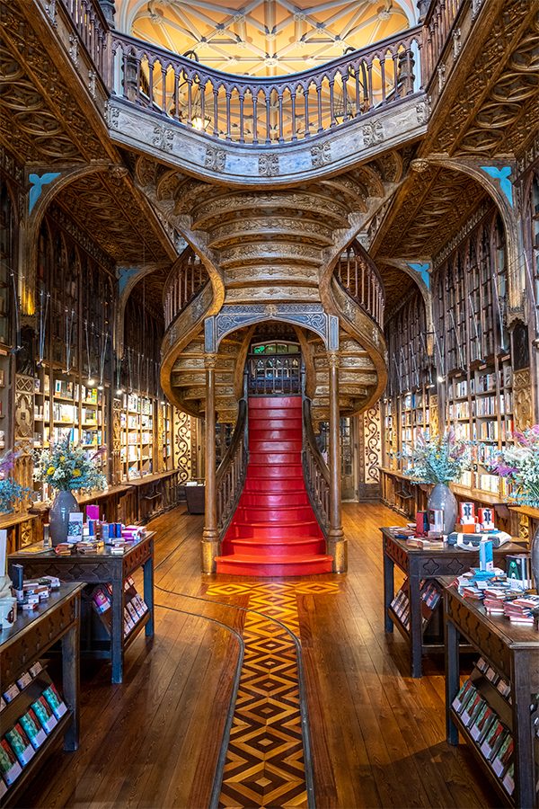 Livraria Lello    Porto, Portugal 