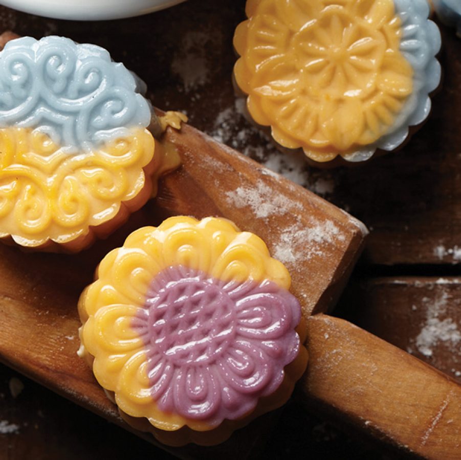 Hawker centre singapore mooncakes
