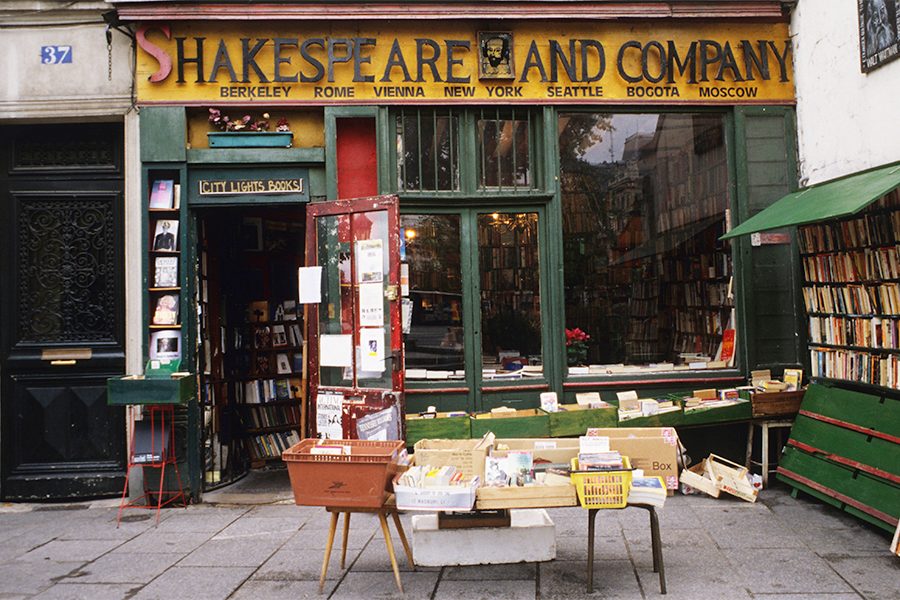 Shakespeare and Company bookshop