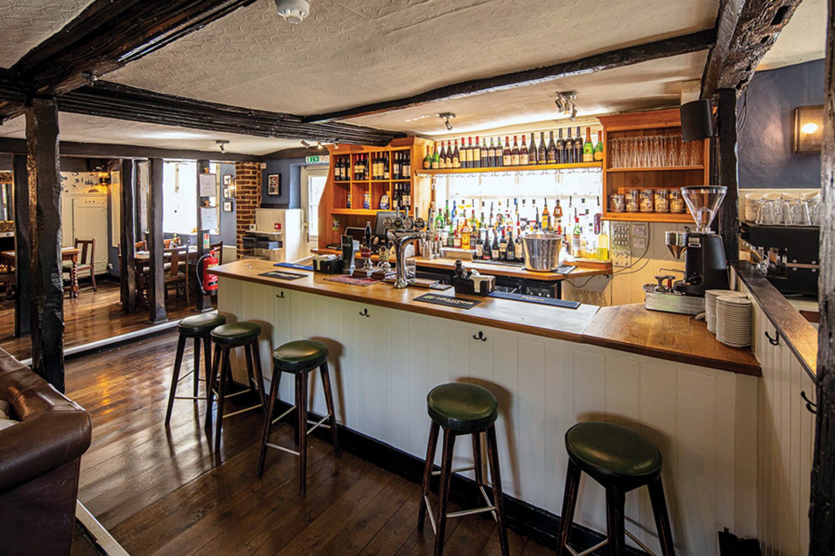 The George & Dragon, Sevenoaks interior