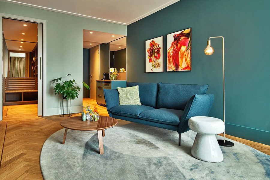 Hyatt Regency Amsterdam lobby
