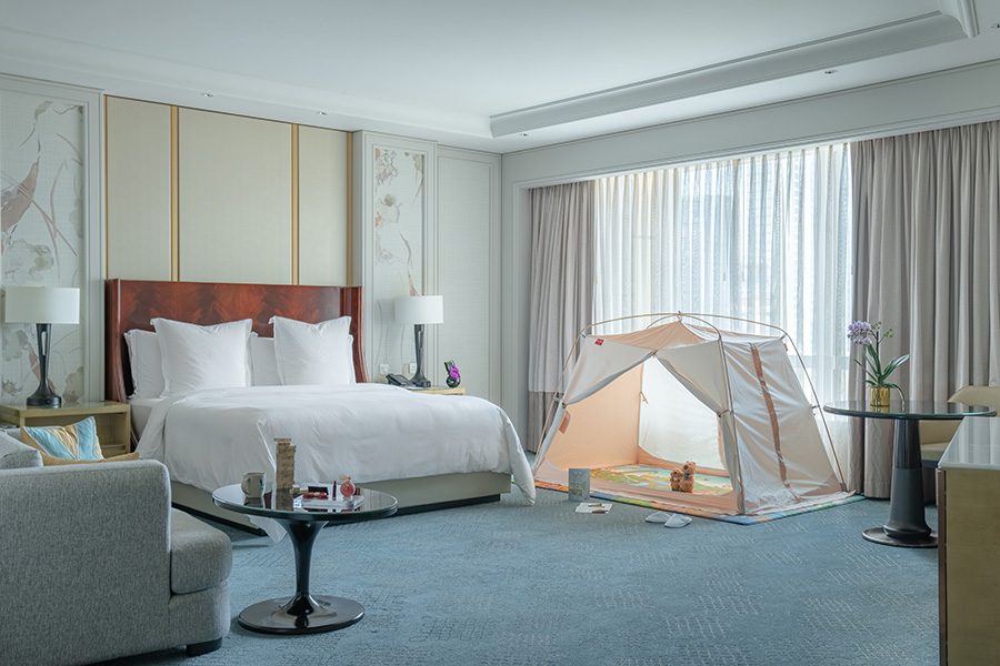 Four Seasons Macao Cotai Strip room interior