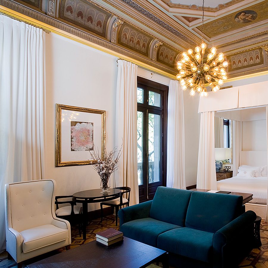 Guest room interior at the Cotton House Hotel, Autograph Collection