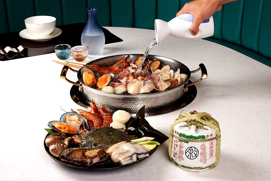 Hotpot at Bino N Booze