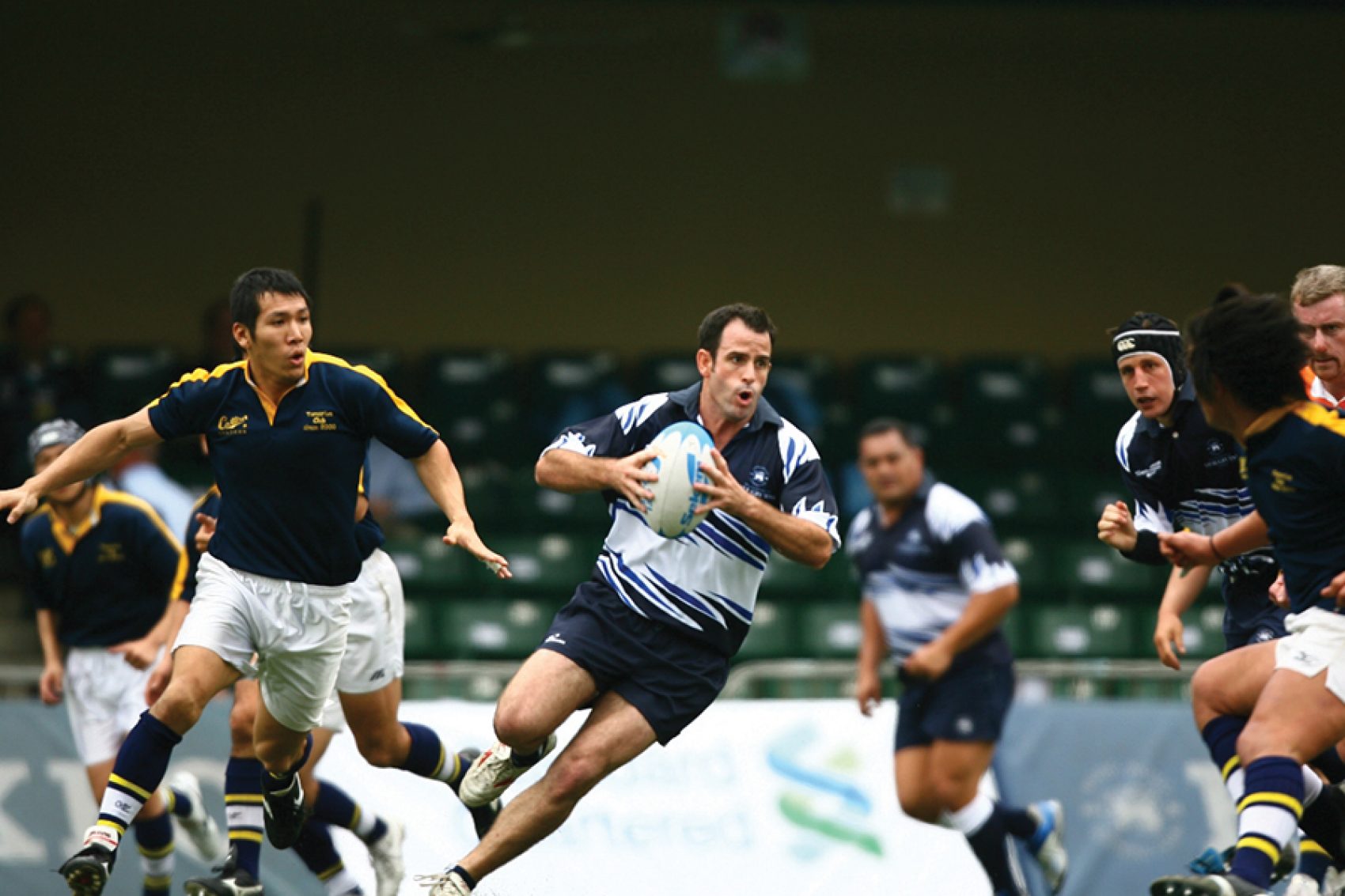 Rob Naylor (centre)