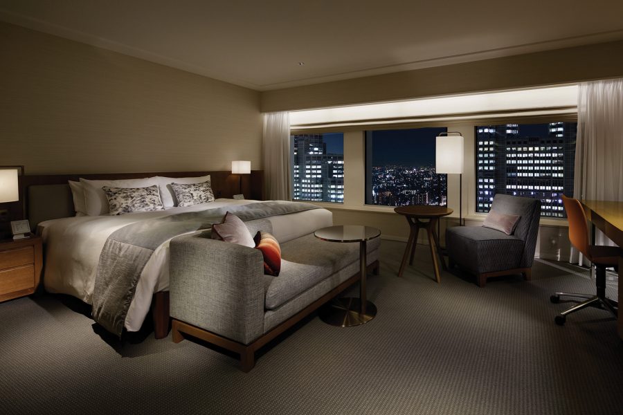 Keio Plaza Hotel Room