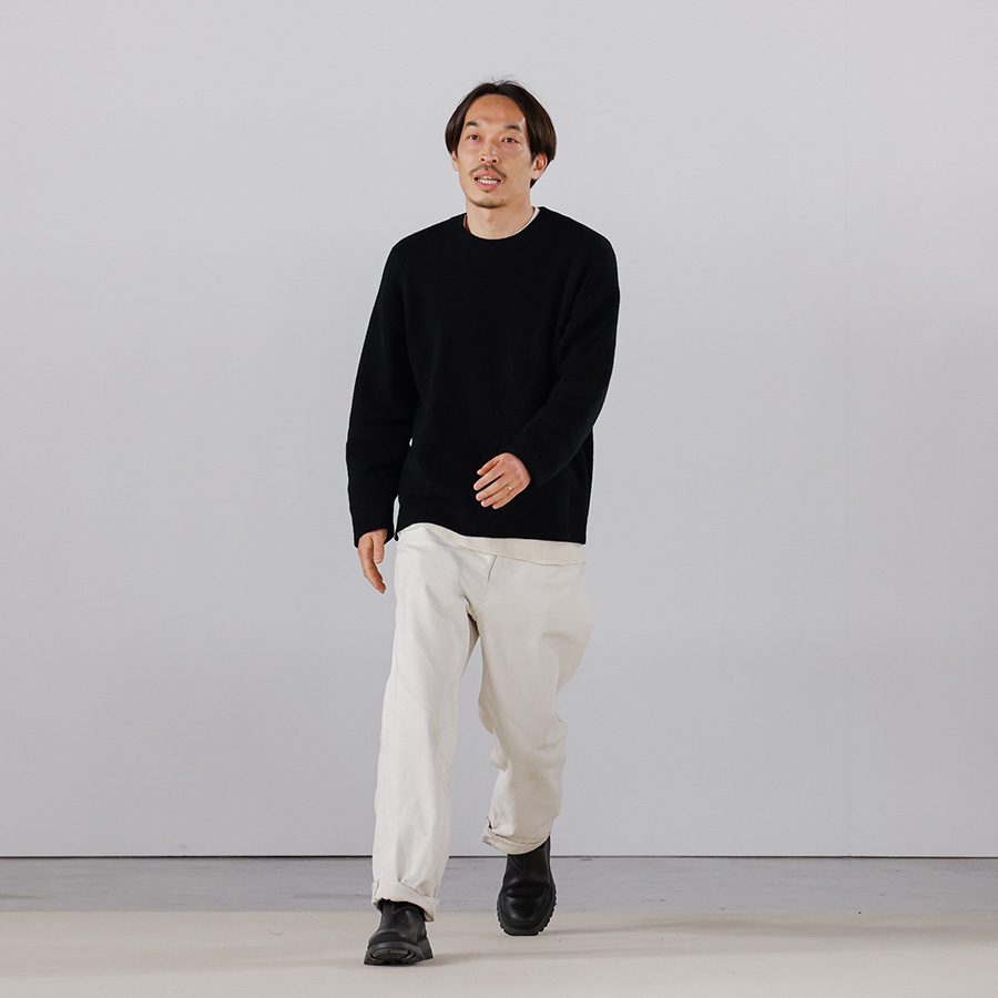 Ryota Iwai is walking 