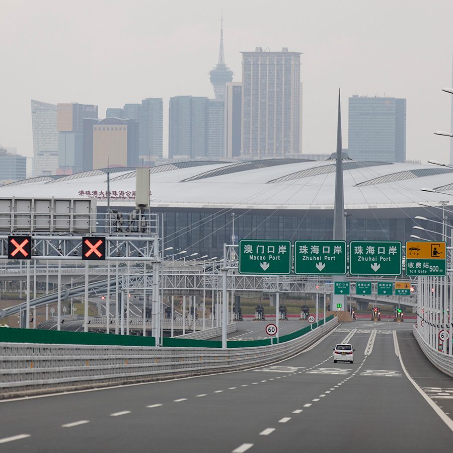 Zhuhai Macau bridge road to Foshan