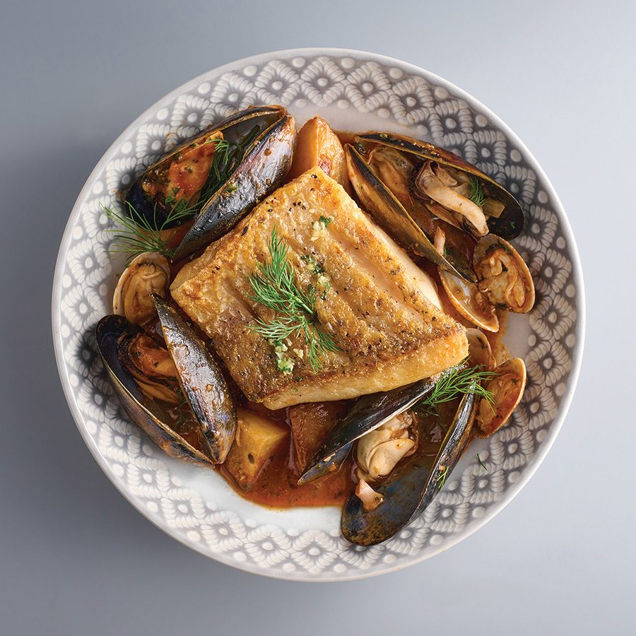 Barramundi fish with muscles, clams and potato from Odelice