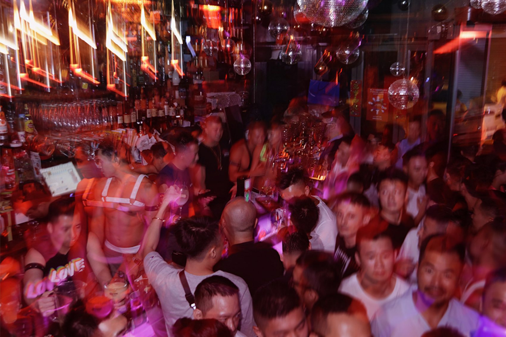 Crowds in Hong Kong's Zoo Bar
