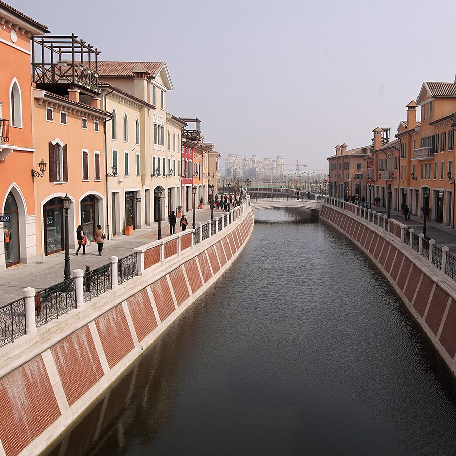 A photo of a river near Florentia Village in Shanghai