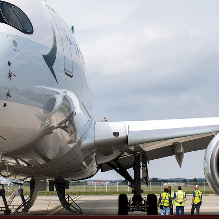 Group shot of the 2023 Cathay Community Flight 