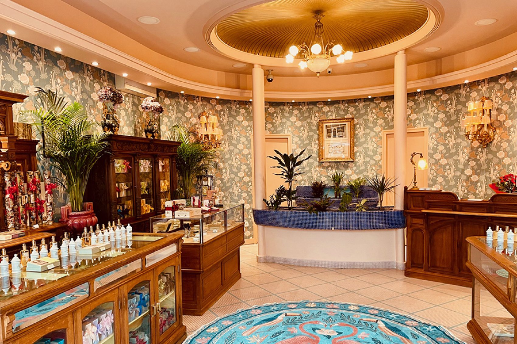Interior of Oriza Parfums
