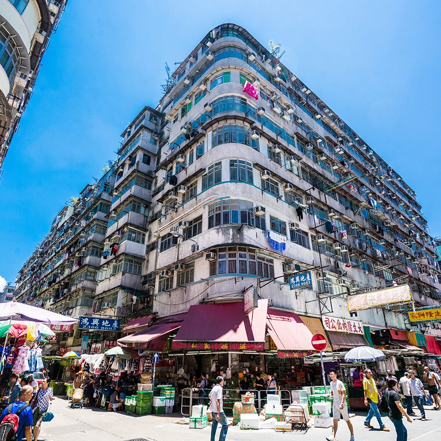View of old buildings and market in Sham Shui Po