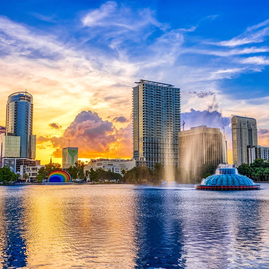 Sunset in Orlando with a view of skyscrapers.
