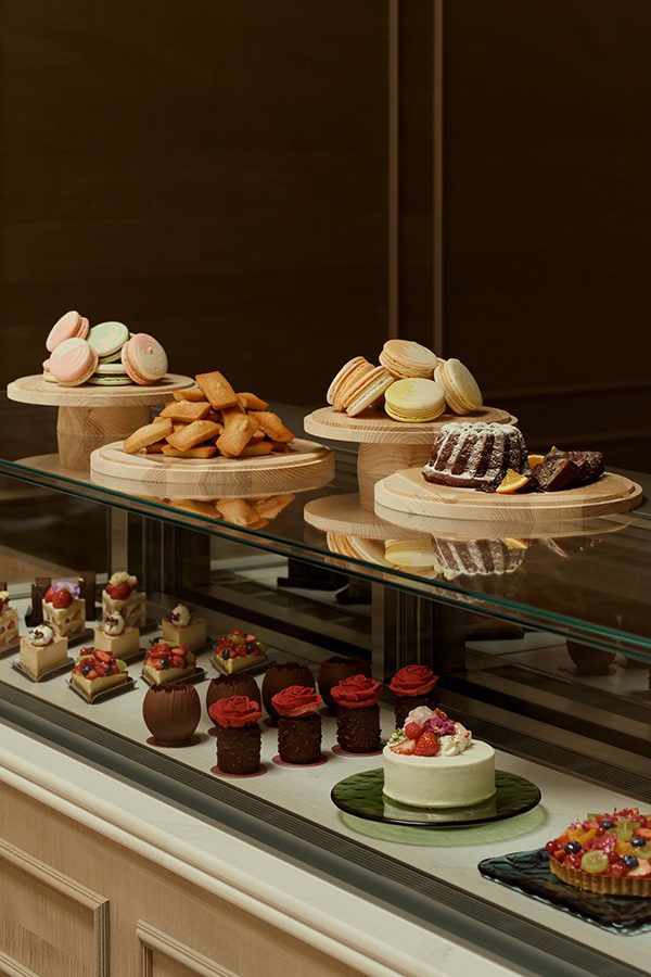 Various cakes and sweet pastries on display, served at Janu Patisserie, Janu Tokyo hotel.