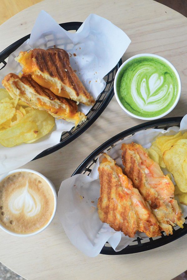 singapore hawker centre snacks
