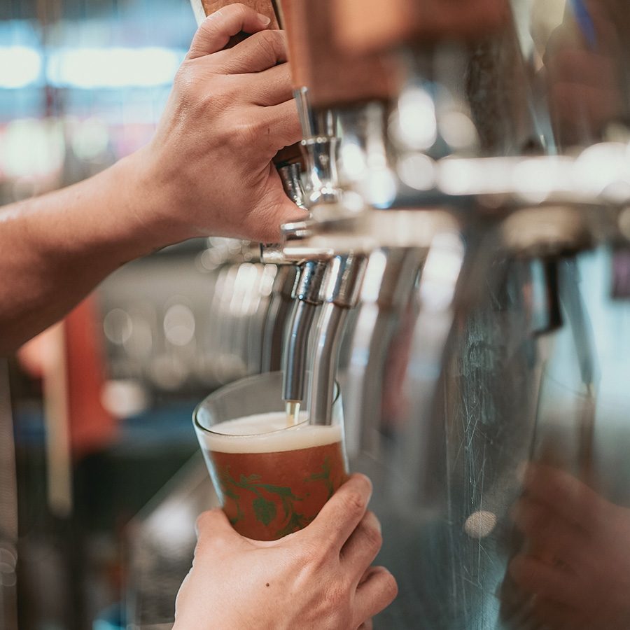 pint being pulled