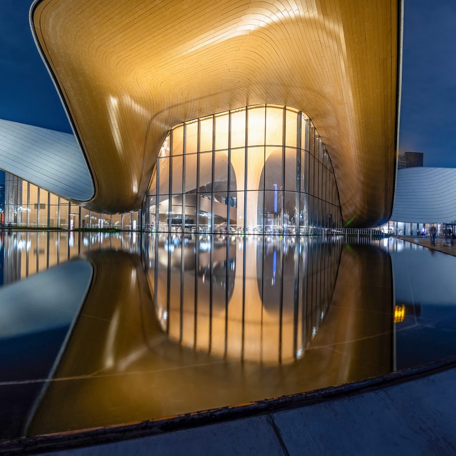 The Tianfu Art Centre is Chengdu’s modern art musum. 