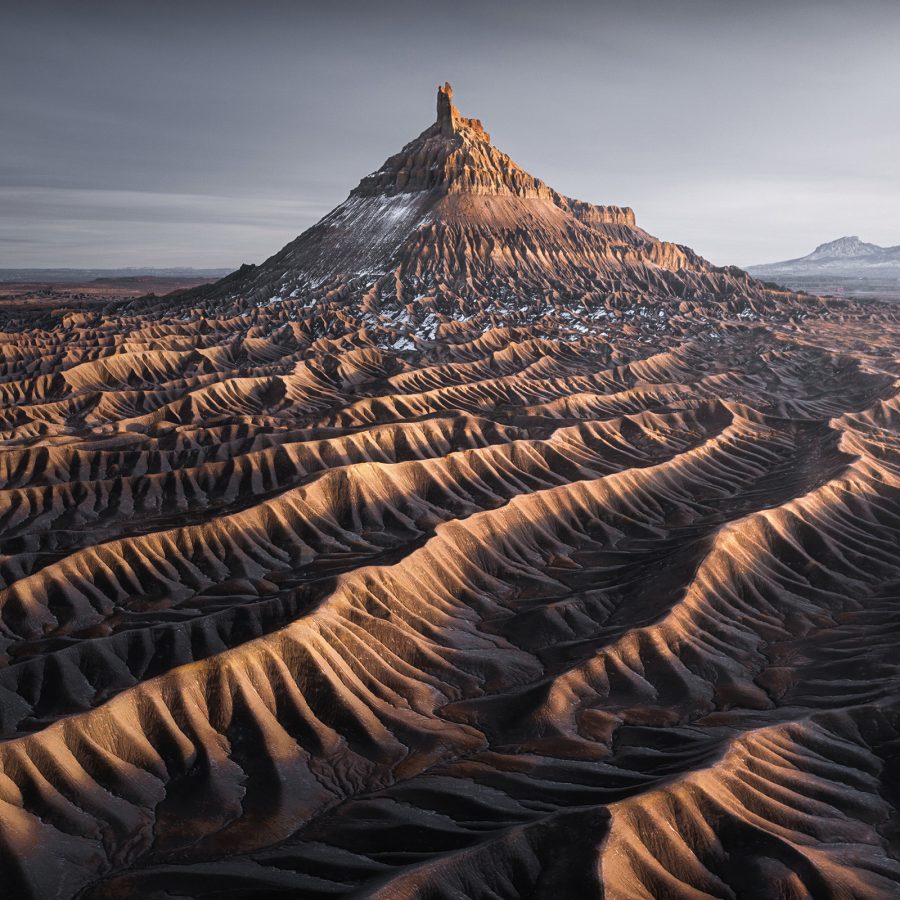 A drone shot of a dessert in Utah by Hong Kong photographer Kelvin Yuen