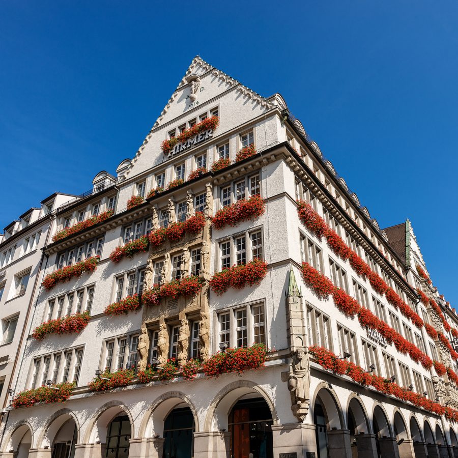 Exterior view of Hirmer in Munich.