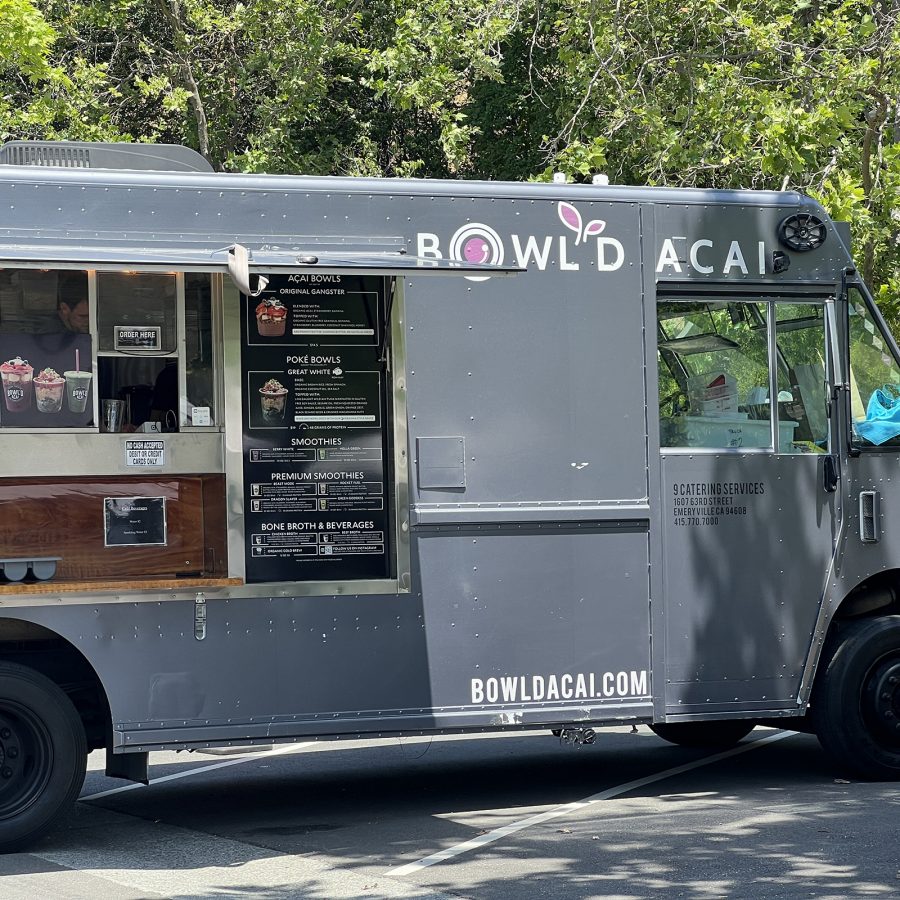 A streetview of Bowl’d Acai food truck in San Francisco