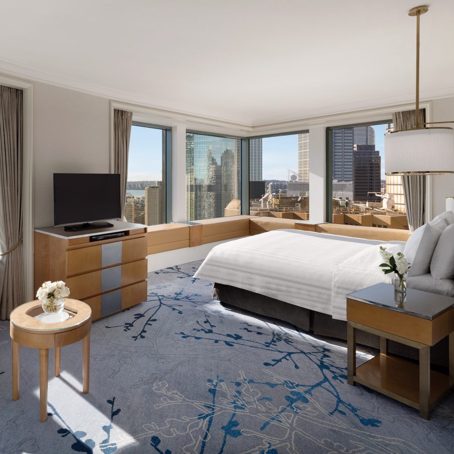 A guest room at Shangri-La Sydney faces the harbour.