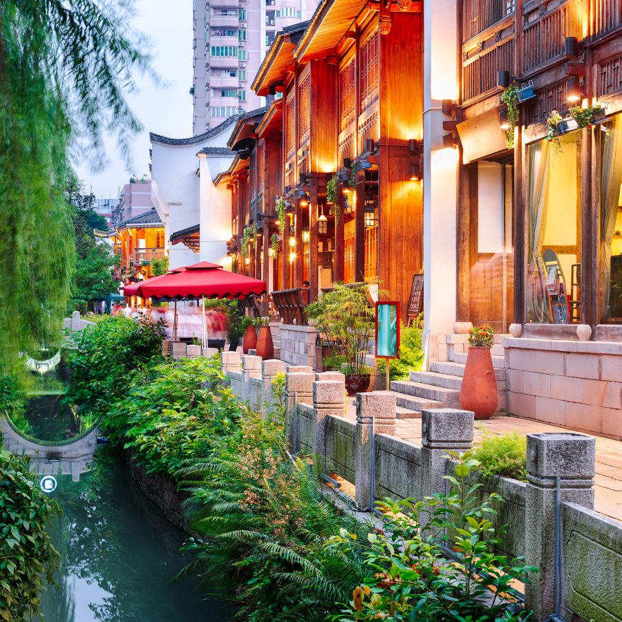 Zuoyeyou, a teahouse by day and bar by night, located along a canal in Sanfang Qixiang.  