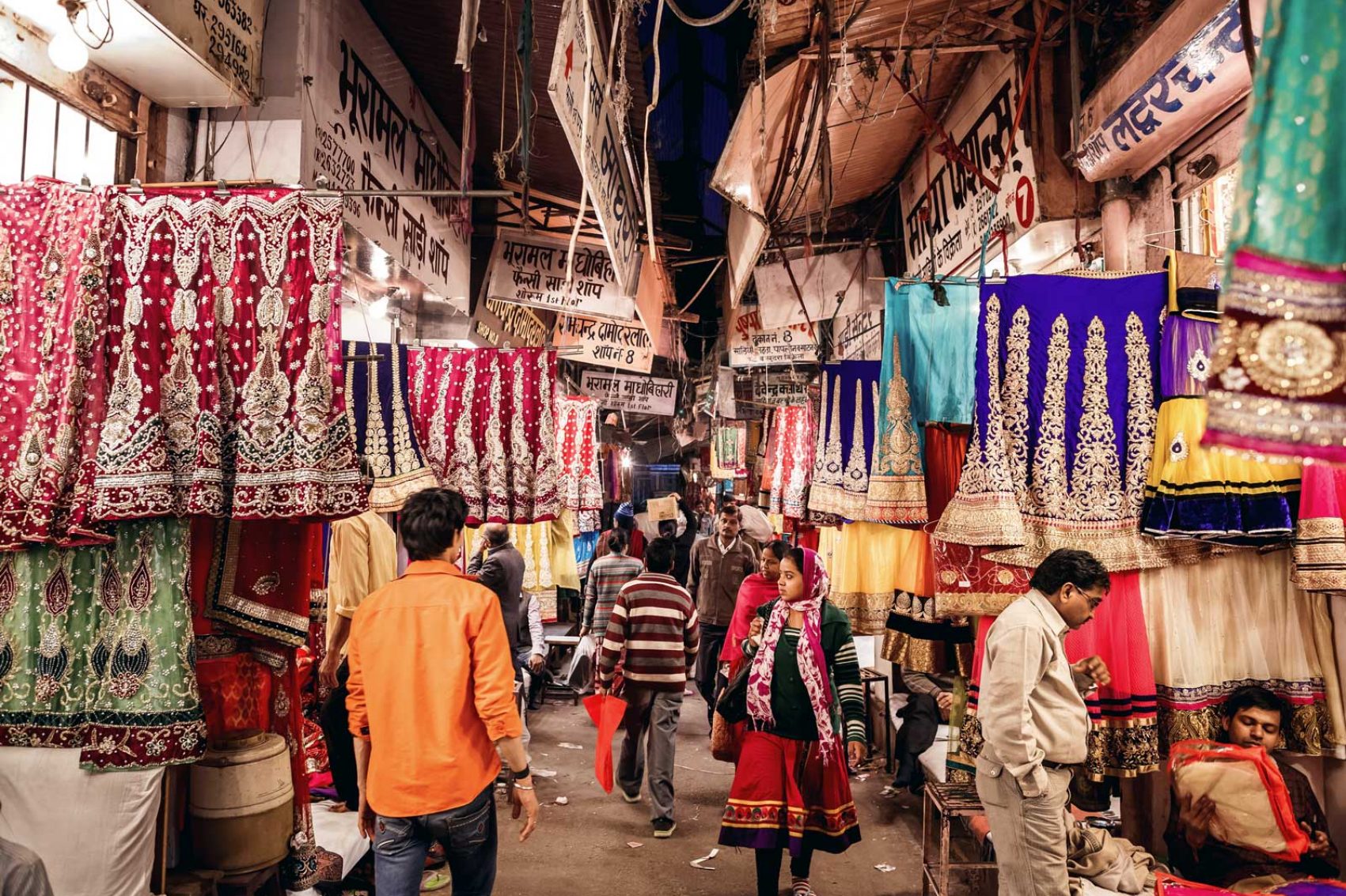 A market in Jaipur, India. Credit: Shutterstock