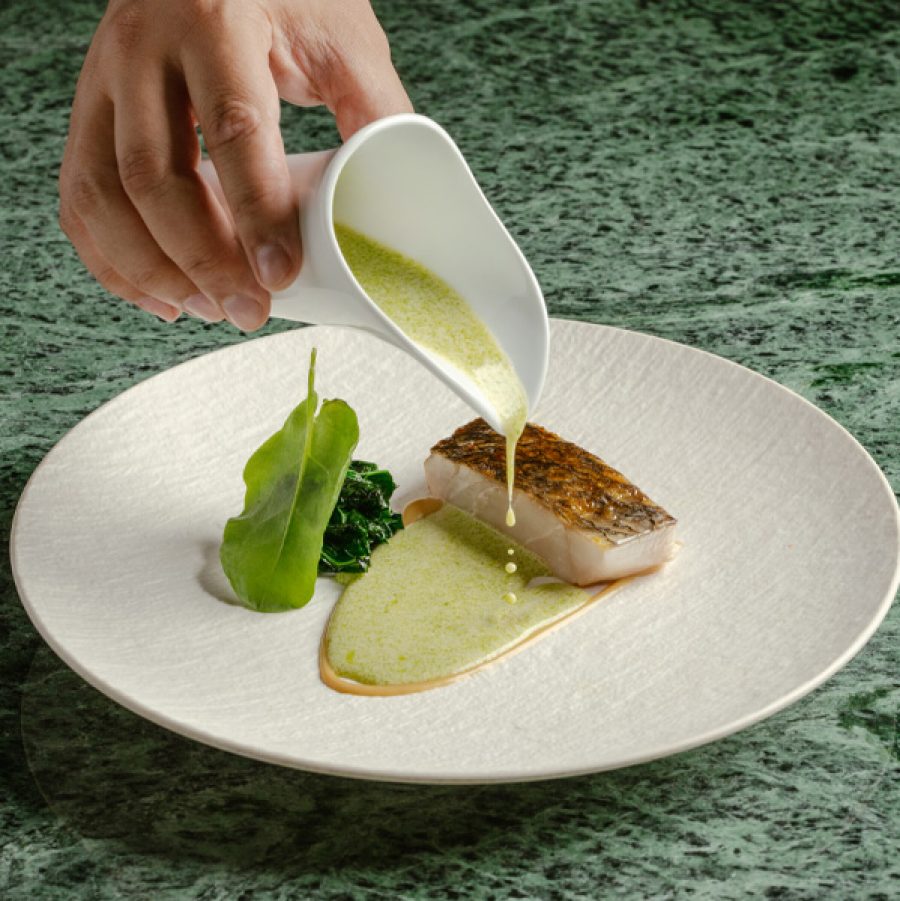 A dish at Andō, Hong Kong 