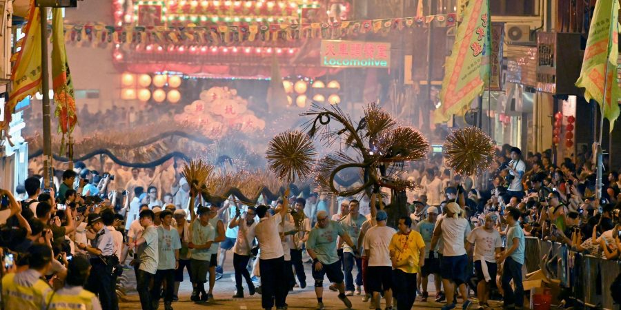 Up to £100 off your next flight to Asia, Australia and New Zealand