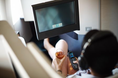機内エンターテイメント「StudioCX」