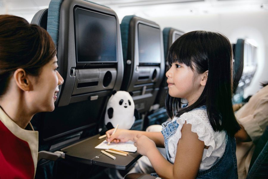 Tips and Ideas During Air Travel for Parents with Kids Tips and Ideas During Air Travel for Parents with Kids