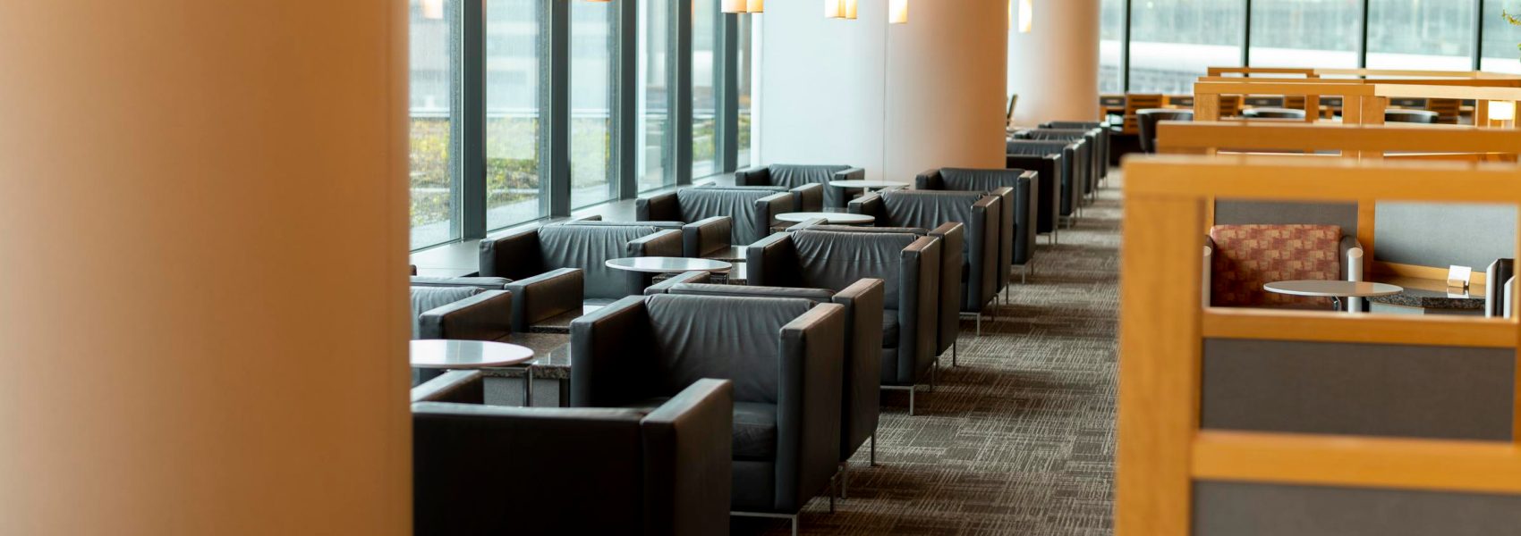 Cathay Pacific lounge - Bangkok