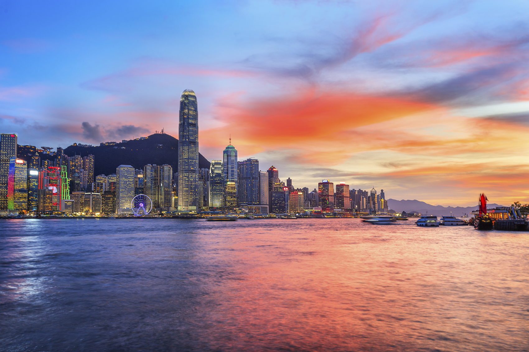 武汉往返香港经济舱含税特惠